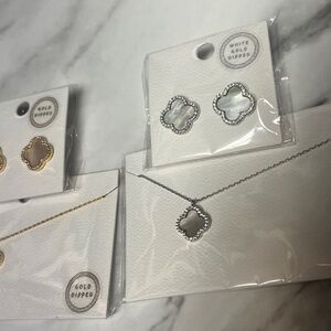 White Gold Clover Necklace